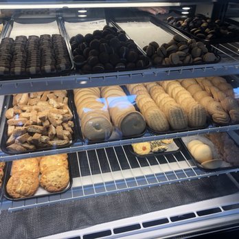 Avventura Bakery & Deli - Delis Near Me - Southington, Connecticut Avventura Bakery & Deli - Delis Near Me - Southington, Connecticut