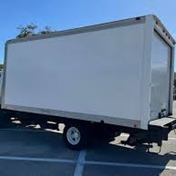 Small Moves - 16 Ft NRP with liftgate fully equipped for residential moves. - Movers Near Me - Stuart, Florida Small Moves - 16 Ft NRP with liftgate fully equipped for residential moves. - Movers Near Me - Stuart, Florida