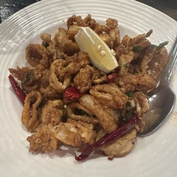 Le Soleil - Crispy Calamari - Vietnamese Near Me - San Francisco, California Le Soleil - Crispy Calamari - Vietnamese Near Me - San Francisco, California