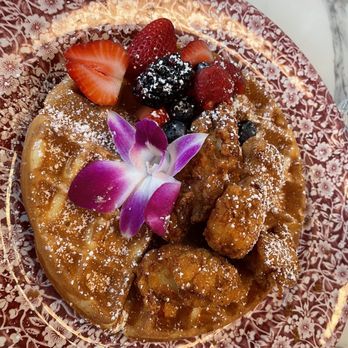 Little Hen - Chicken and waffles - Breakfast & Brunch Near Me - Miami, Florida