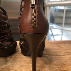 Austin Shoe Hospital - Colors not match of heel repair