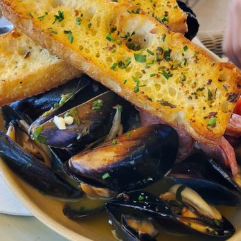 Driftwood Kitchen - Seafood Near Me - Laguna Beach, California