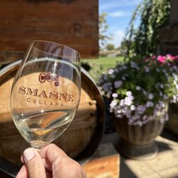Smasne Cellars - Smasne Cellars