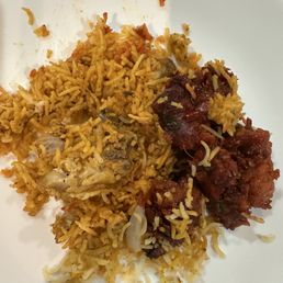 Two kinds of chicken mixed into one bowl Two kinds of chicken mixed into one bowl