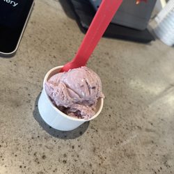 Michael D's BBQ - Blackberry Buttermilk