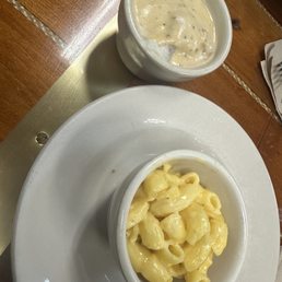 Kid's Mac N Cheese w/Mashed Potatoes and cream gravy. Kid's Mac N Cheese w/Mashed Potatoes and cream gravy.