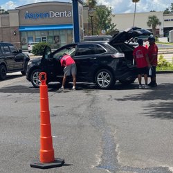 Pats Nustar Car Wash