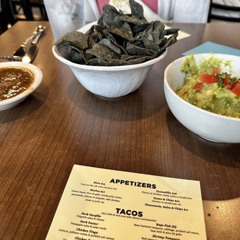 Sonora Mexican kitchen and bar - Guacamole and salsa. - Seafood Near Me - Minneapolis, Minnesota Sonora Mexican kitchen and bar - Guacamole and salsa. - Seafood Near Me - Minneapolis, Minnesota