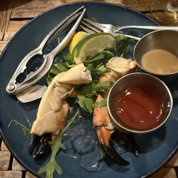 Sol by the Sea - Stone crab - Caribbean Near Me - Key Largo, Florida Sol by the Sea - Stone crab - Caribbean Near Me - Key Largo, Florida