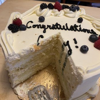 Jennivee’s Bakery - Tres Leches Cake - Desserts Near Me - Chicago, Illinois Jennivee’s Bakery - Tres Leches Cake - Desserts Near Me - Chicago, Illinois