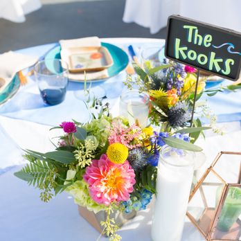 Flowers by Erin - Wedding Planning Near Me