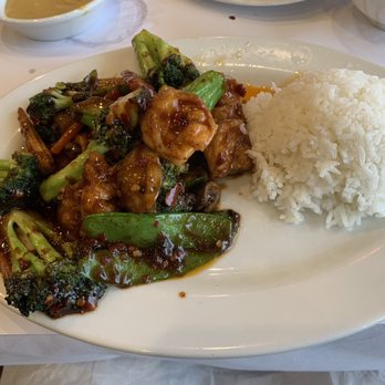 The Orient Restaurant - Shrimp with Chinese Vegetables Lunch Special - Dim Sum Near Me - Bethpage, New York The Orient Restaurant - Shrimp with Chinese Vegetables Lunch Special - Dim Sum Near Me - Bethpage, New York