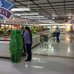 Bruces Foodland