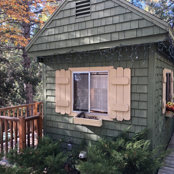 The Idyllwild Bunkhouse - Hotels Near Me - Idyllwild, California