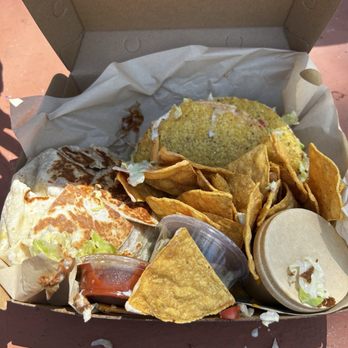 Cena Vegan - Party Box Crunchwraps - Mexican Near Me - Los Angeles, California