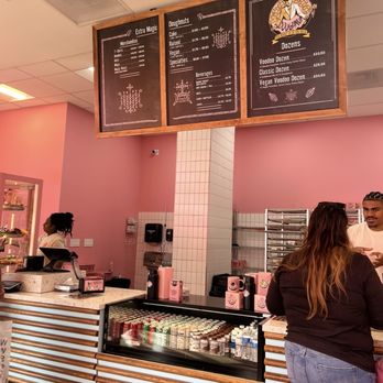 Voodoo Doughnut - Donuts Near Me - Miami, Florida Voodoo Doughnut - Donuts Near Me - Miami, Florida