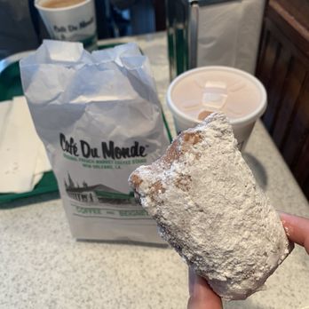Cafe Du Monde - Coffee & Tea Near Me - New Orleans, Louisiana Cafe Du Monde - Coffee & Tea Near Me - New Orleans, Louisiana