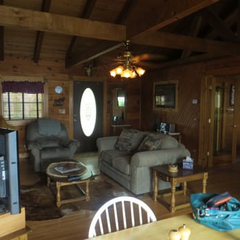 Sugar Ridge Resort - Looking into the living room/ kitchen from the sliding glass door - Hotels Near Me - Eureka Springs, Arkansas Sugar Ridge Resort - Looking into the living room/ kitchen from the sliding glass door - Hotels Near Me - Eureka Springs, Arkansas