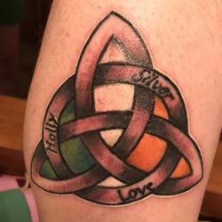 Ink Slingers - Trinity knot John was able to redo!