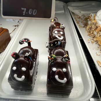 Kephi Greek Kitchen - Chocolate mousse - Greek Near Me - Williamsburg, Virginia