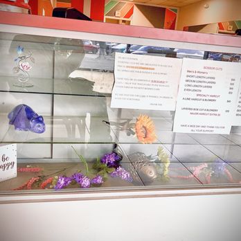 Happy Lookers - Counter and price listings - Barbers Near Me - Reno, Nevada