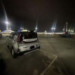 Hertz Rent A Car - Left my rental at the airport garage because the location wasn't open