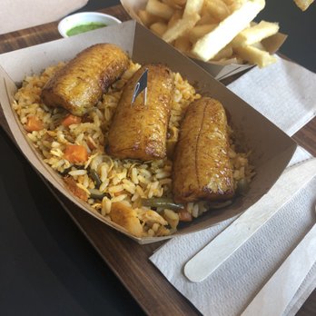 Que Gusto - Arroz con pollo and yucca fries. - Latin American Near Me - Tulsa, Oklahoma Que Gusto - Arroz con pollo and yucca fries. - Latin American Near Me - Tulsa, Oklahoma