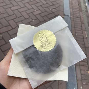 Van Stapele Koekmakerij - Cookie - Desserts Near Me - Amsterdam, New Hampshire