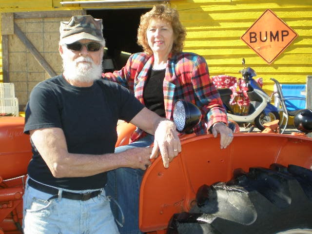 Old Tater Barn Pickers Image