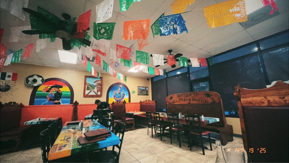 El Manzanillo Mexican Restaurant