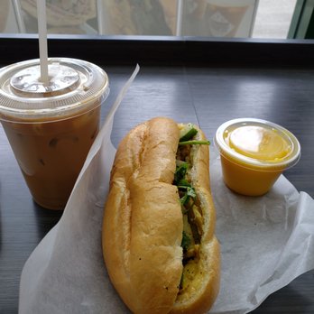 Banh Mi Bar Restaurant - Sandwiches Near Me - New Westminster, British Columbia