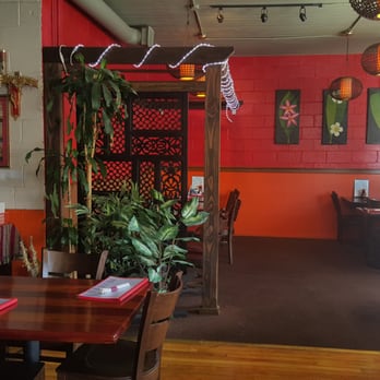 Dara Thai Restaurant - Thai Near Me - Flagstaff, Arizona