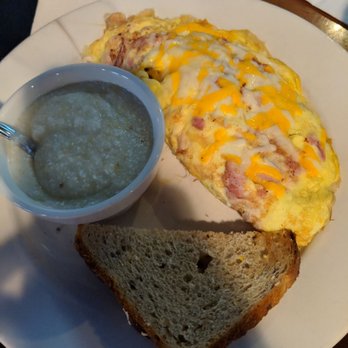 Jerry's Grille - American Near Me - Jacksonville, Florida