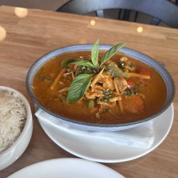 Ari's Thai Eatery - Red delicious curry , amazing place - Thai Near Me - Azusa, California Ari's Thai Eatery - Red delicious curry , amazing place - Thai Near Me - Azusa, California
