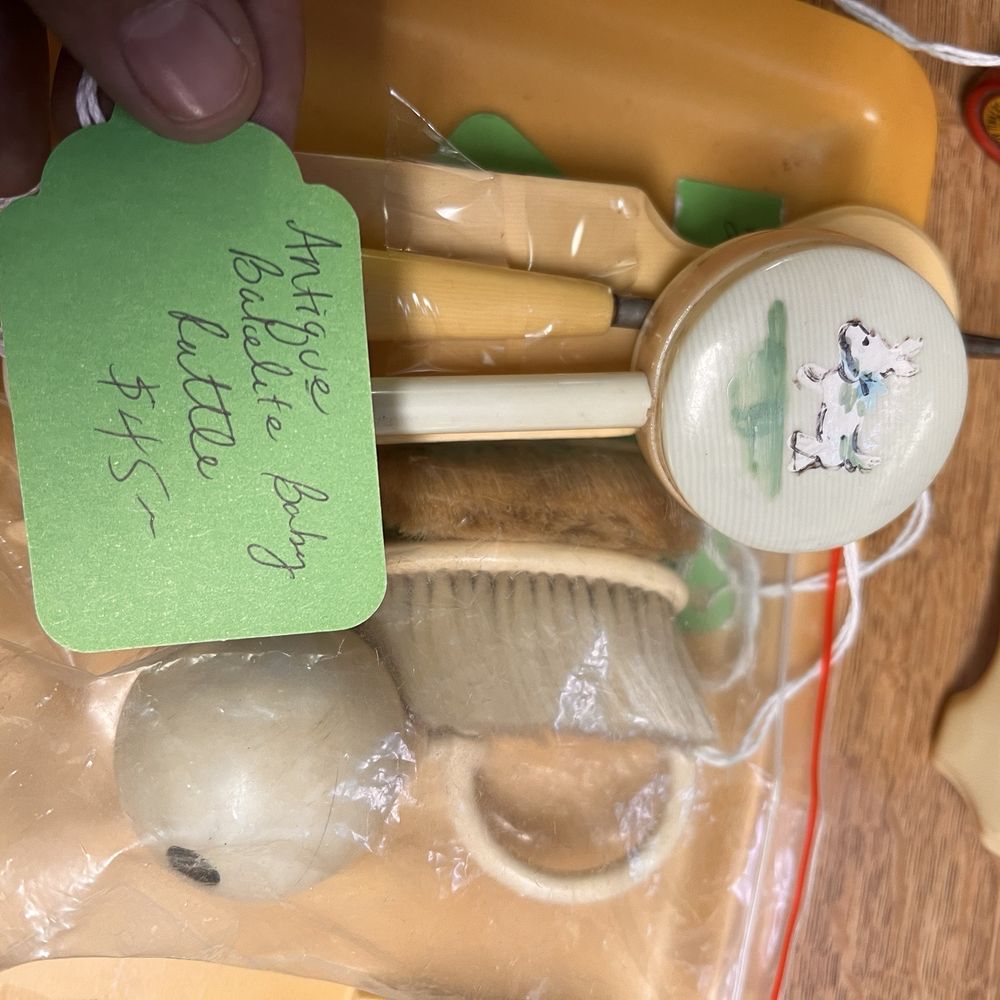 Bellas Antiques - Baby rattle for 45..... - Antiques Near Me - Lake arrowhead, California