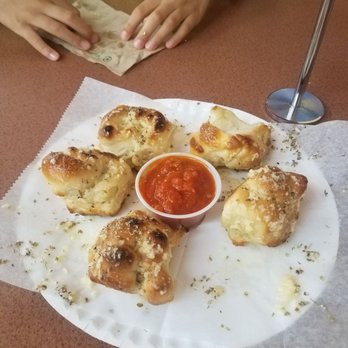 Bella Gina Pizza - Breadsticks - Pizza Near Me - Virginia Beach, Virginia