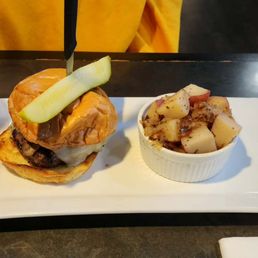 Mushroom Swiss burger, with Germsn potato salad and refreshing iced tea Mushroom Swiss burger, with Germsn potato salad and refreshing iced tea