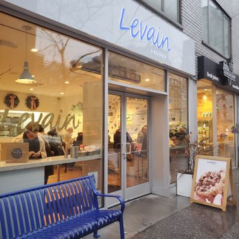 Levain Bakery - Upper East Side, NYC - Exterior - Bakeries Near Me - New York, New York