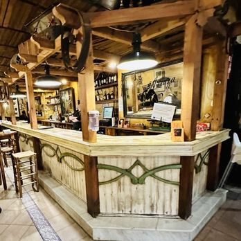 La Cava - Bar area - Tapas Bars Near Me - Cadiz, California