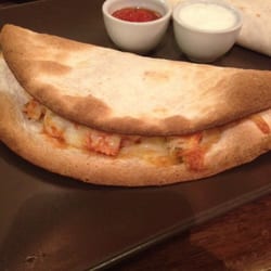 El Boliche - Chicken quesadilla