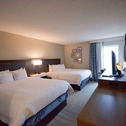 Hampton Inn Salem East-Electric Road - Guest room