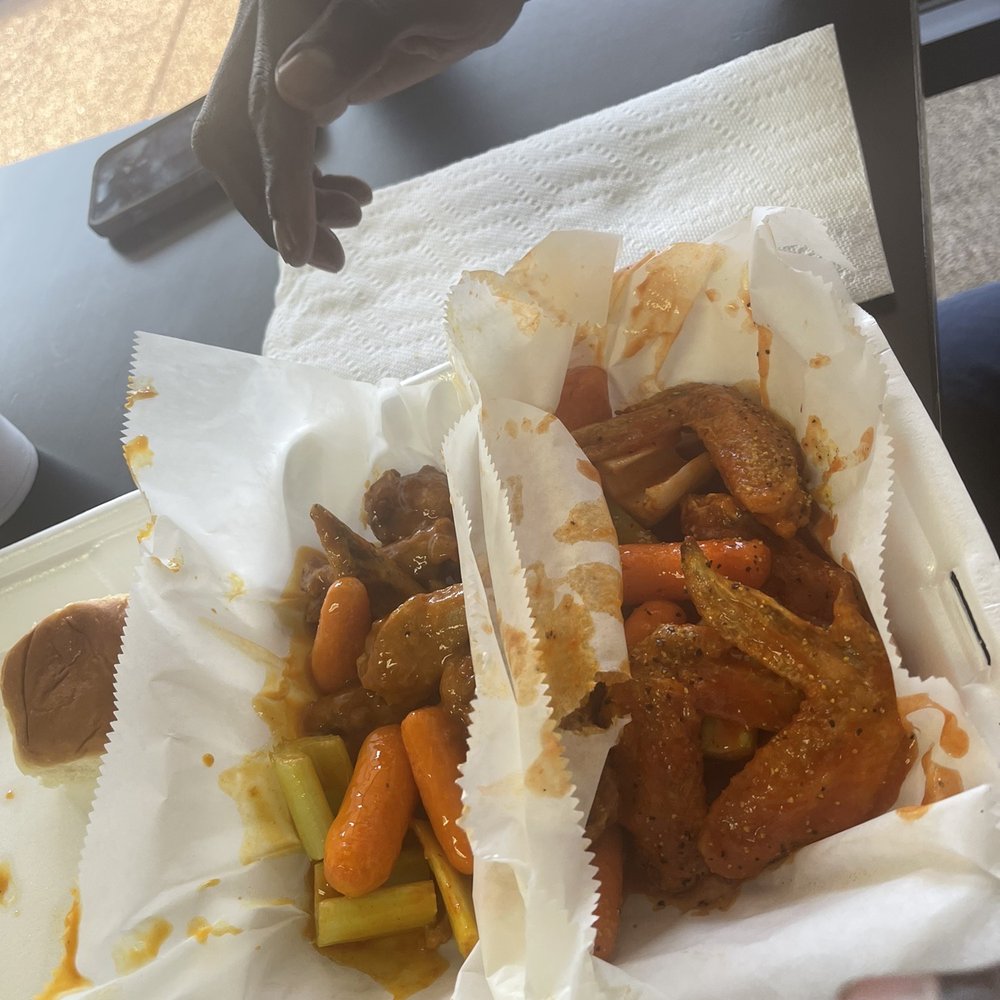 The Wing Factory East - 10 wings. 1/2 hot lemon pepper & Orange Mound - Chicken Wings Near Me - Memphis, Tennessee The Wing Factory East - 10 wings. 1/2 hot lemon pepper & Orange Mound - Chicken Wings Near Me - Memphis, Tennessee