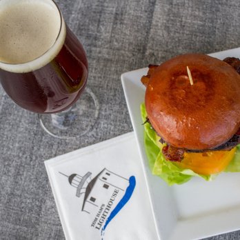 Tom Ham's Lighthouse - Tom Ham's Burger with Local Brew - Breakfast & Brunch Near Me - San Diego, California