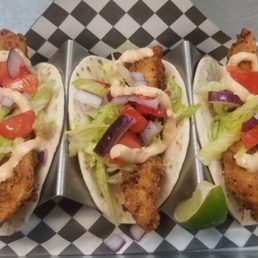 Chipotle Ranch Chicken Tacos