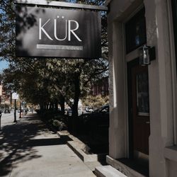 KÜR Modern Medical Aesthetics