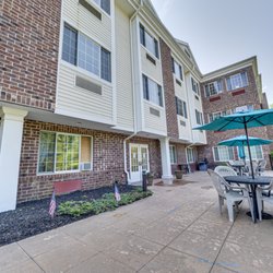 Atlas Healthcare - Patio