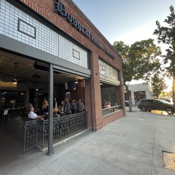 Bosscat Kitchen & Libations - Bars Near Me - Orange, California Bosscat Kitchen & Libations - Bars Near Me - Orange, California