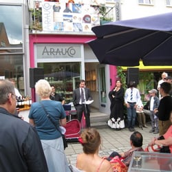 Arauco - Eine Vernissage im ARAUCO mit Musik, Wein und Kunst
