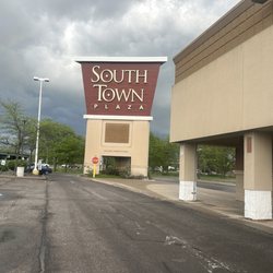 South Town Plaza