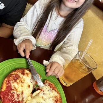 Numero Uno Pizzeria - Small cheese pizza - Pizza Near Me - Lawndale, California Numero Uno Pizzeria - Small cheese pizza - Pizza Near Me - Lawndale, California